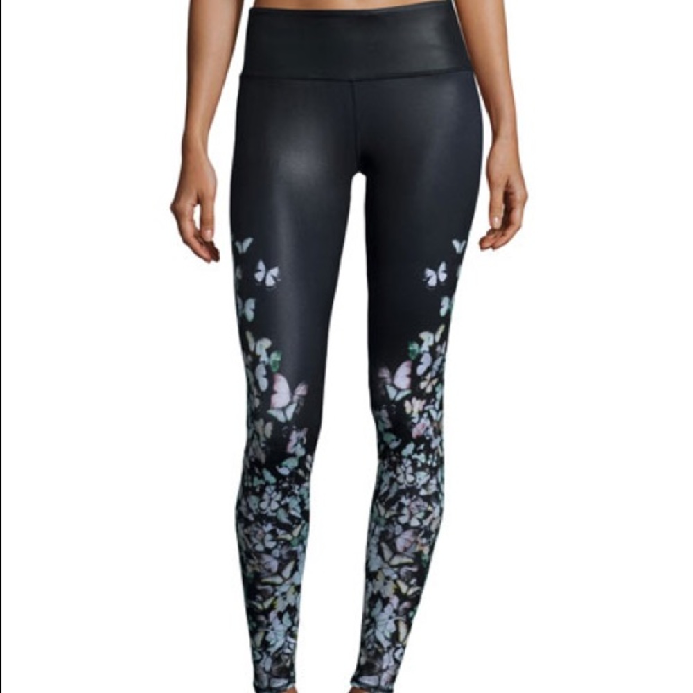 Alo Airbrush Butterfly-Print Sport Leggings